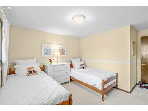 1436 SE 52nd Avenue Hillsboro OR 97123