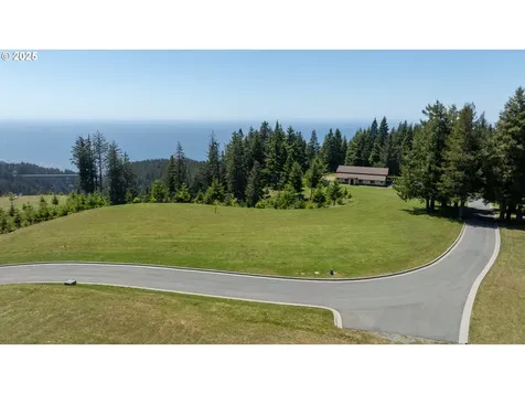 Bridgeview Drive Brookings OR 97415