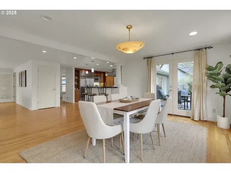 5147 Solar Heights Drive Eugene OR 97405