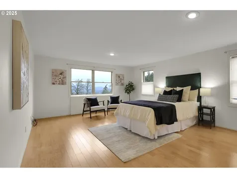 5147 Solar Heights Drive Eugene OR 97405
