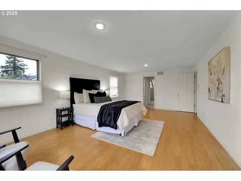 5147 Solar Heights Drive Eugene OR 97405