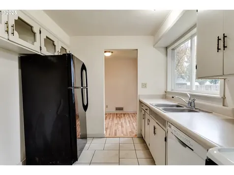 630 Harold Street Eugene OR 97402