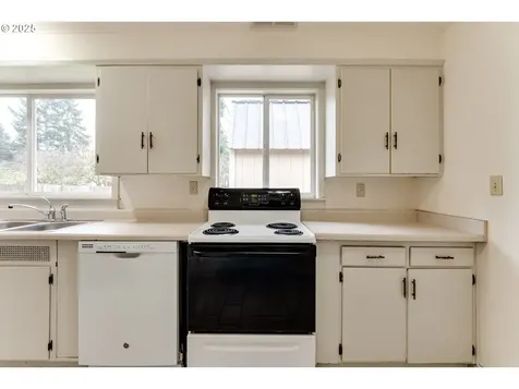 630 Harold Street Eugene OR 97402