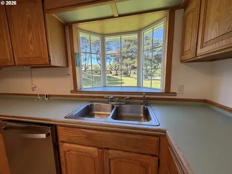 34271 Ophir Road Gold Beach OR 97444