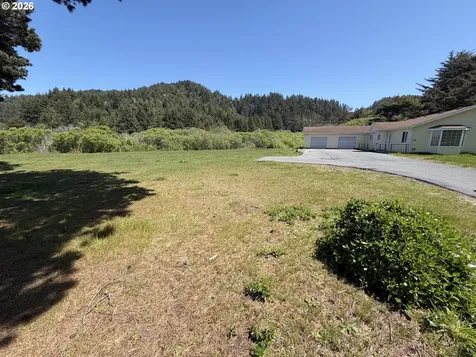 34271 Ophir Road Gold Beach OR 97444
