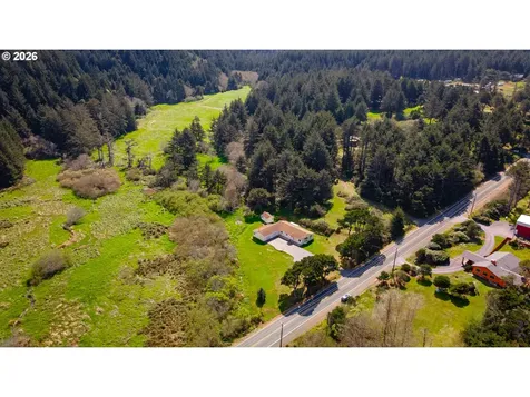 34271 Ophir Road Gold Beach OR 97444
