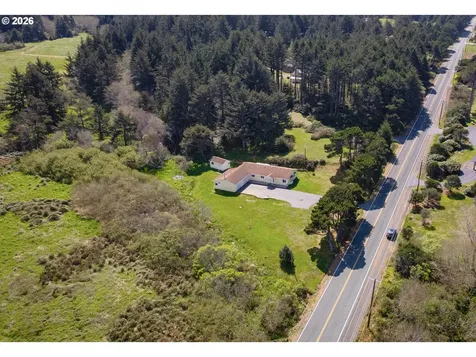 34271 Ophir Road Gold Beach OR 97444