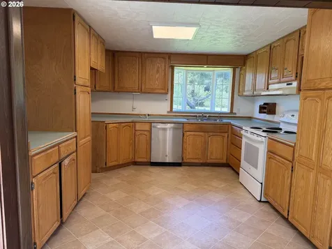 34271 Ophir Road Gold Beach OR 97444