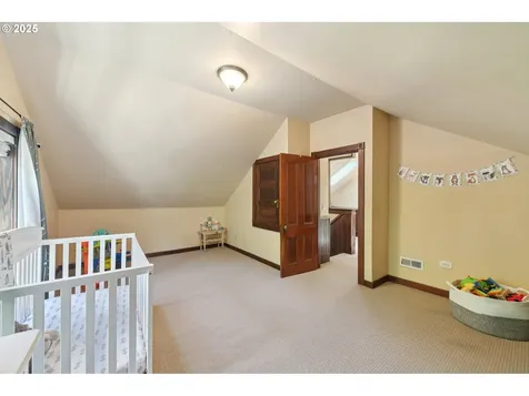 3516 SW 1st Avenue Portland OR 97239