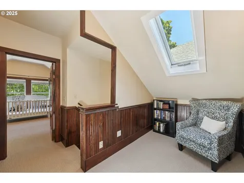 3516 SW 1st Avenue Portland OR 97239
