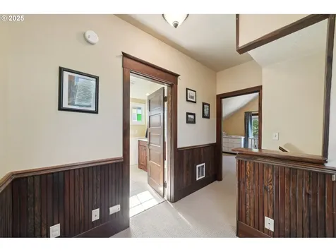 3516 SW 1st Avenue Portland OR 97239