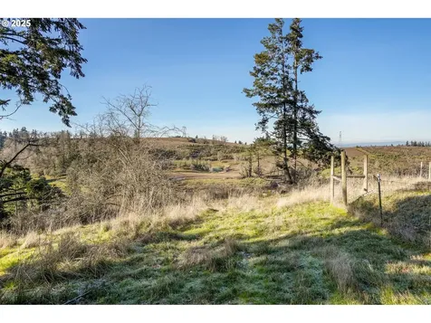 5953 Davis Creek Road NE Silverton OR 97381