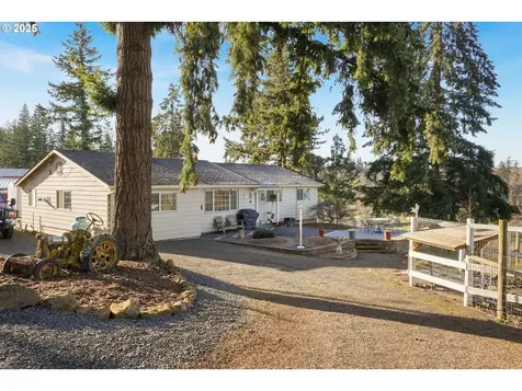5953 Davis Creek Road NE Silverton OR 97381