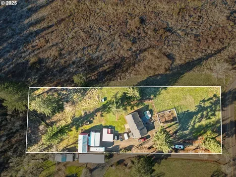 5953 Davis Creek Road NE Silverton OR 97381
