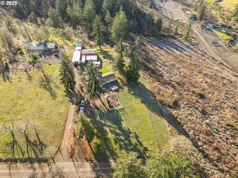 5953 Davis Creek Road NE Silverton OR 97381