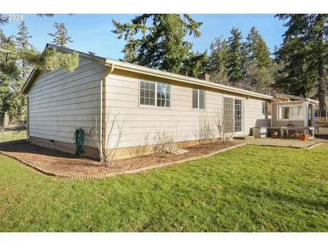 5953 Davis Creek Road NE Silverton OR 97381