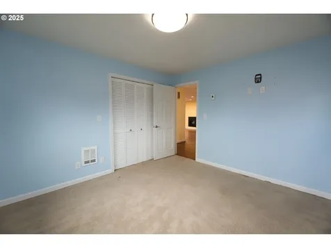 699 Sterling Drive Eugene OR 97404