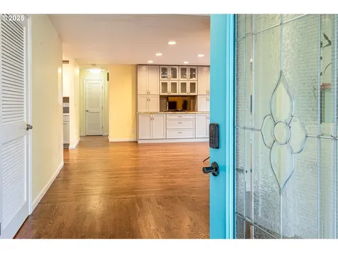 699 Sterling Drive Eugene OR 97404
