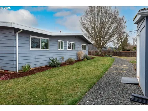 699 Sterling Drive Eugene OR 97404
