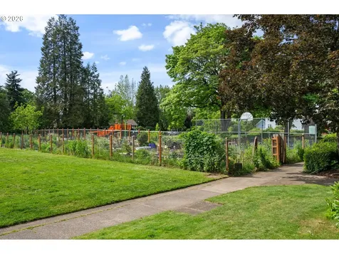 650 W 12th Avenue Eugene OR 97402