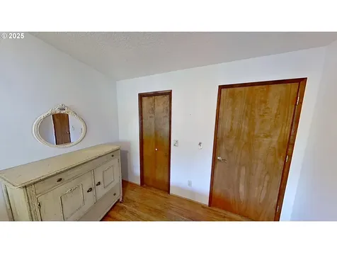 445 NE Broadway Street Myrtle Creek OR 97457