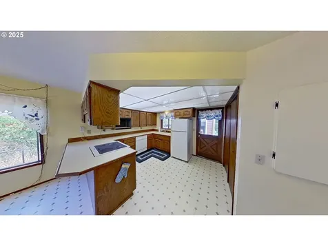 445 NE Broadway Street Myrtle Creek OR 97457