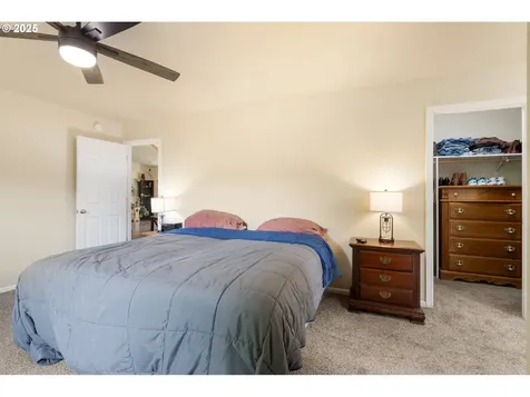 335 Gentry Loop Myrtle Creek OR 97457