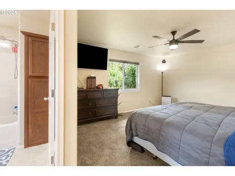 335 Gentry Loop Myrtle Creek OR 97457