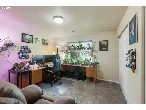 335 Gentry Loop Myrtle Creek OR 97457