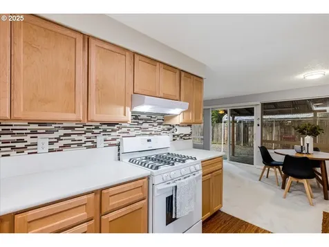 1805 SE 174th Avenue Portland OR 97233