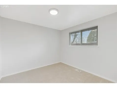 1805 SE 174th Avenue Portland OR 97233