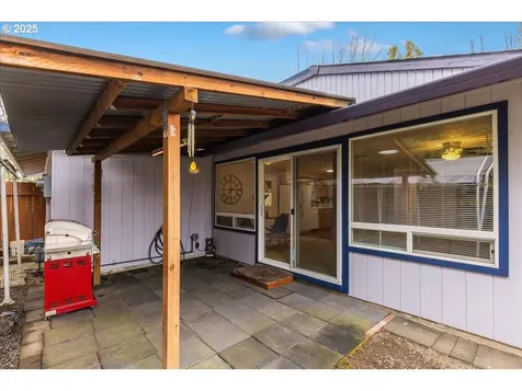 1805 SE 174th Avenue Portland OR 97233