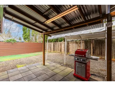 1805 SE 174th Avenue Portland OR 97233