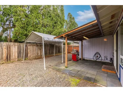 1805 SE 174th Avenue Portland OR 97233