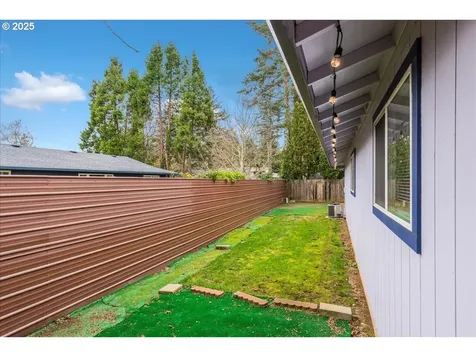 1805 SE 174th Avenue Portland OR 97233