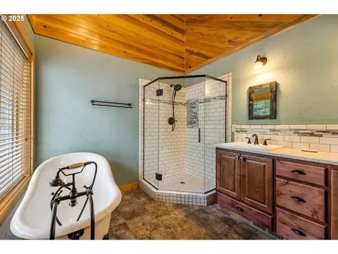 400 Rockinghorse Drive Grants Pass OR 97527