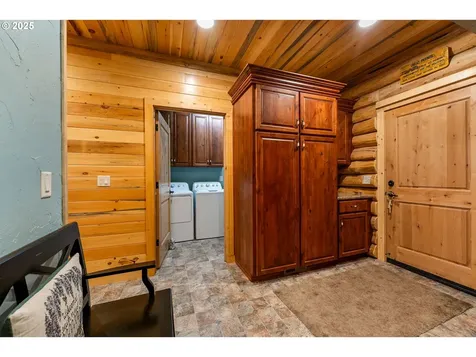 400 Rockinghorse Drive Grants Pass OR 97527