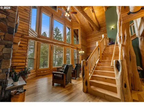 400 Rockinghorse Drive Grants Pass OR 97527