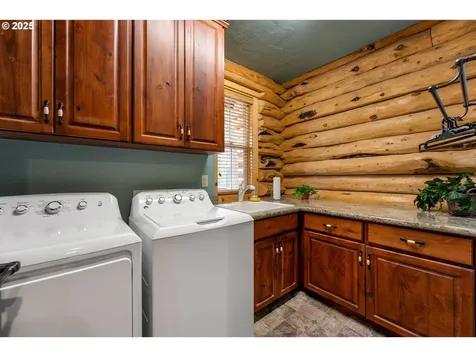 400 Rockinghorse Drive Grants Pass OR 97527