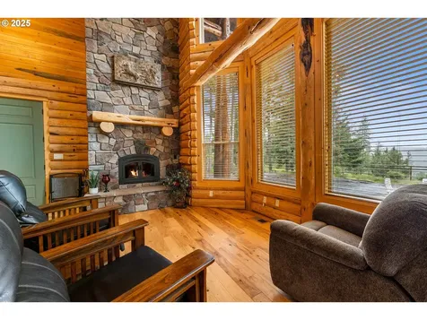 400 Rockinghorse Drive Grants Pass OR 97527