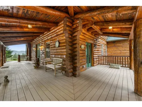 400 Rockinghorse Drive Grants Pass OR 97527