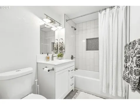 1400 W 5th Avenue Eugene OR 97402