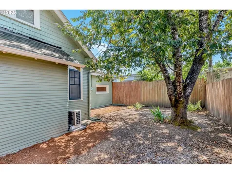 1400 W 5th Avenue Eugene OR 97402
