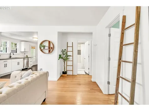 1400 W 5th Avenue Eugene OR 97402