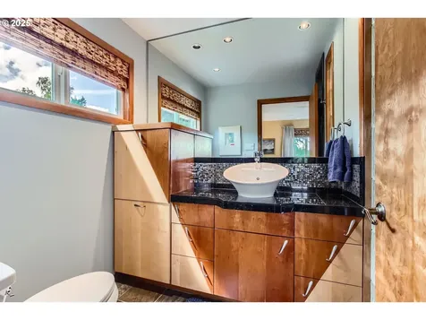 7145 SW Gable Parkway Portland OR 97225