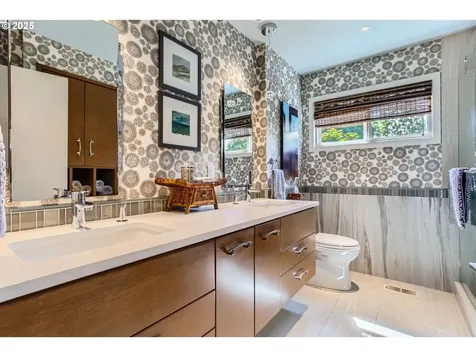 7145 SW Gable Parkway Portland OR 97225