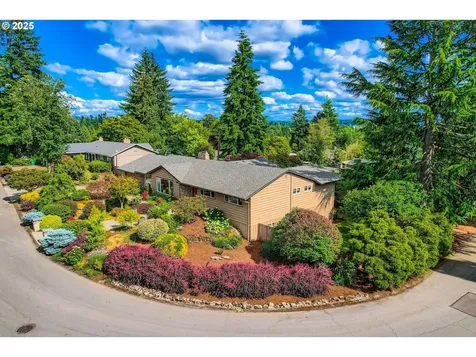 7145 SW Gable Parkway Portland OR 97225
