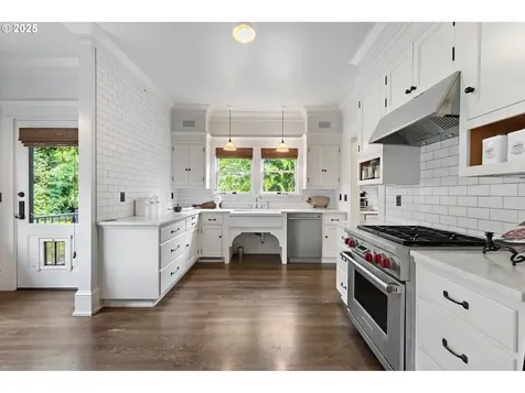 2225 NE 22nd Avenue Portland OR 97212