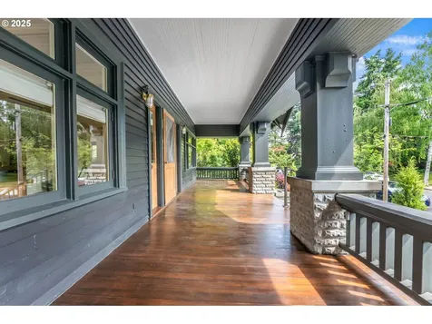 2225 NE 22nd Avenue Portland OR 97212
