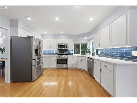 12350 SW Millview Court Portland OR 97223